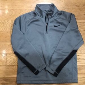Boys Nike Therma Fit. Zip Up Sweatshirt Size M